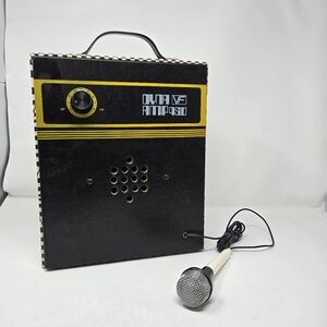 VIntage Dyna VF amp 450 Model Z36j2522 With Microphone For Parts No Battery